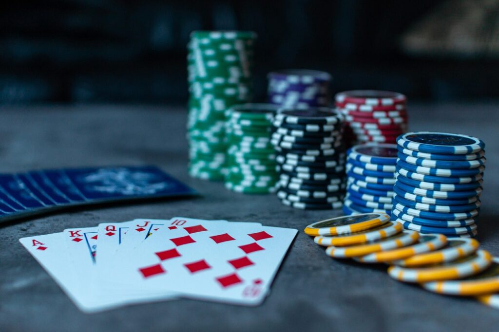 https://www.pokertube.com/article/adrian-mateos-takes-home-6th-wsop-bracelet-in-250k-nlh - 【赛事深度】Adrian Mateos六夺WSOP金手链：31岁创历