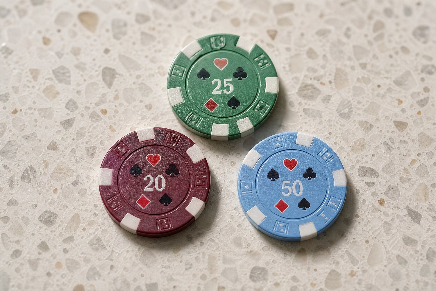 QQPOKER慢打陷阱与反制：识别对手设局与保护自己牌力的完整思路（要点图解）